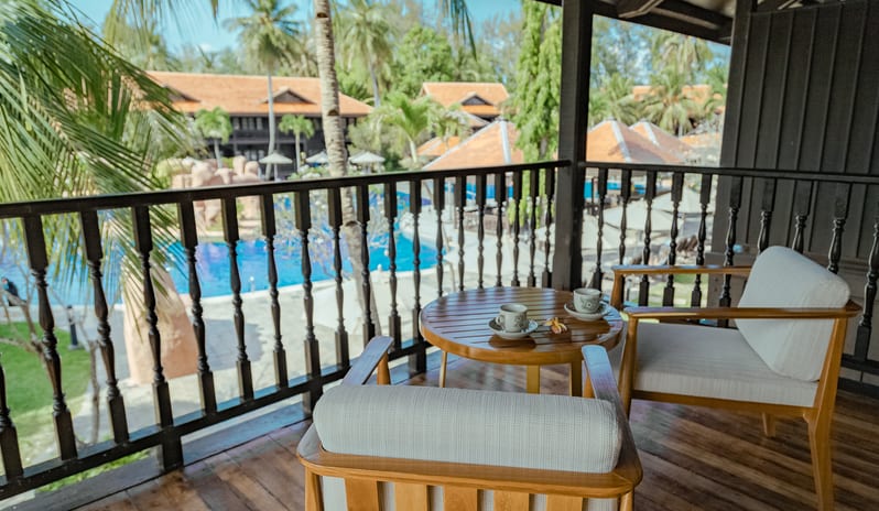 asia-holidays-malaysia-langkawi/pelangi-beach-resort-spa-langkawi-pool- terrace-room-pool-terrace-view